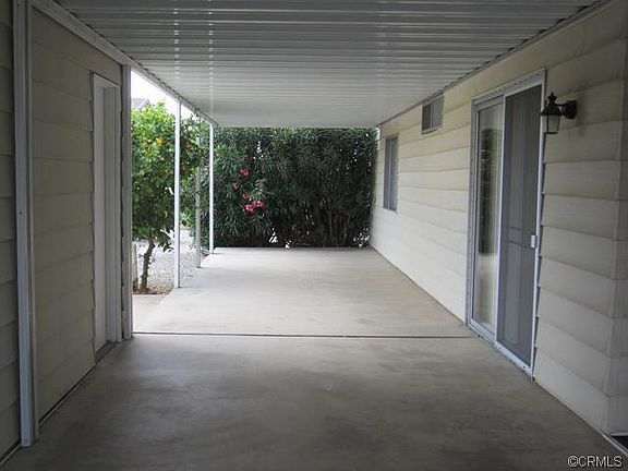 2nd image of 1377 Basswood Way