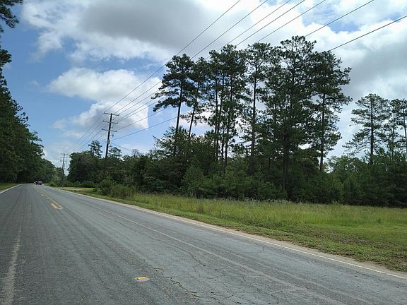 4th image of 305 Sandridge Rd
