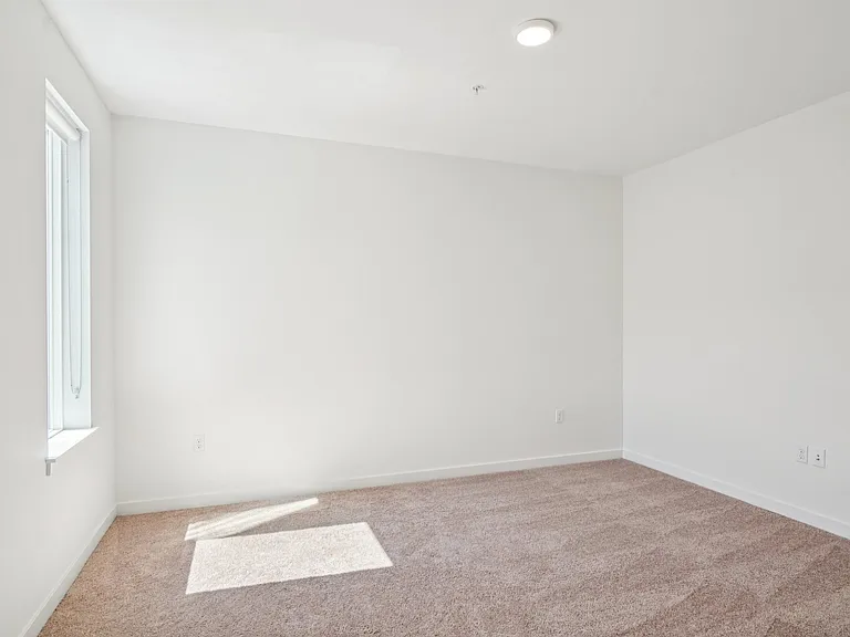 Hana Apartments — Photo 28