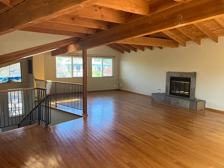 507 Court Way — Photo 6
