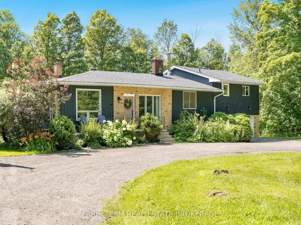 17956 Warden Ave, East Gwillimbury, ON L0G 1V0