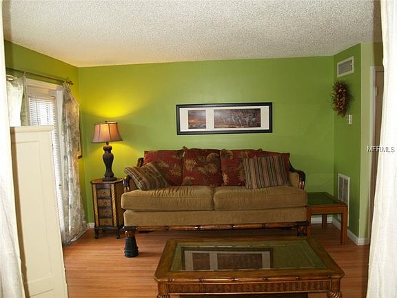 5th image of 8683 Key Royale Ln APT 204