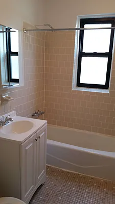 Rented by Max & Associates Realty Corp | media 11