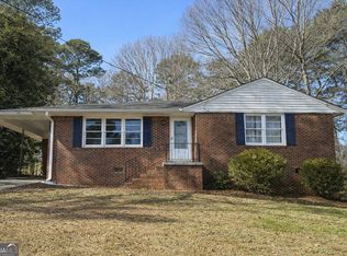 1523 Sagewood Cir, Stone Mountain, GA 30083