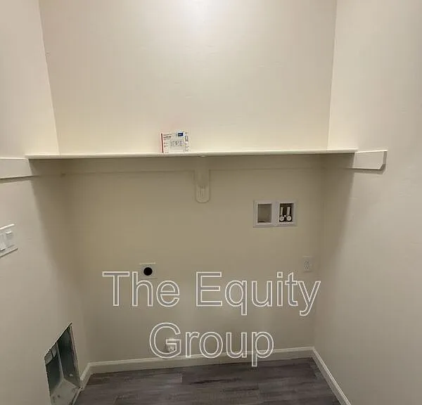 725 S Pinkham #101 — Photo 20
