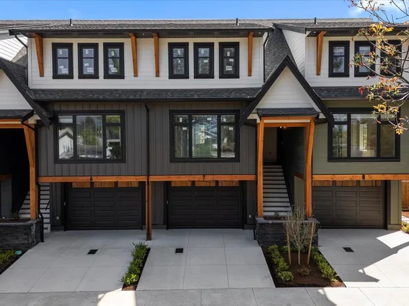 46106 Riverside Dr #6, Chilliwack, BC V2P 3K9