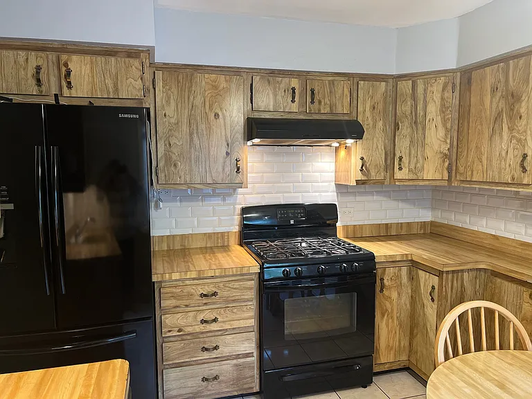 10043 Frontage Rd #G — Photo 4