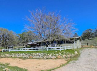 26000 Marcel Dr, Tehachapi, CA 93561