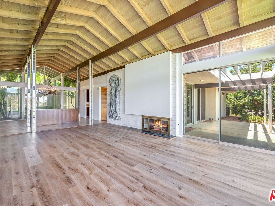 1st image of 3056 Corda Dr