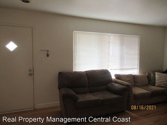 3rd image of 808 Murray St