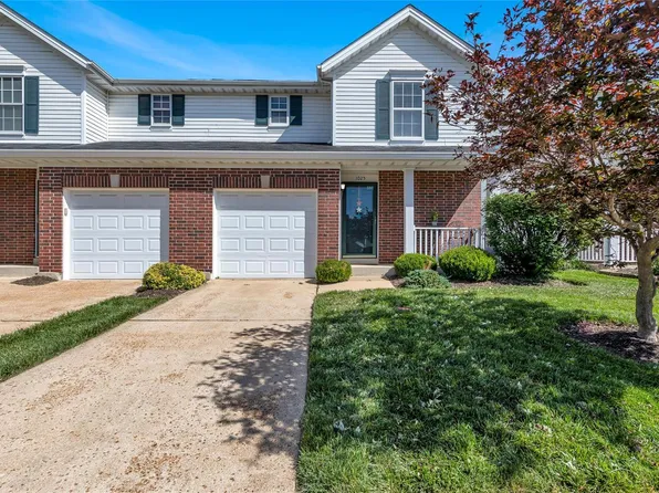 1025 Big Bend Crossing Dr, Valley Park, MO 63088