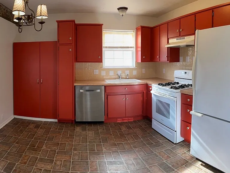 171 Madison St #2415 — Photo 8