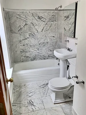 Rented by Keller Williams NYC | media 14