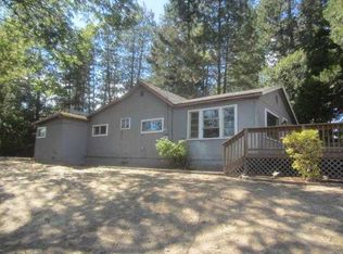 2390 Demaray Dr, Grants Pass, OR 97527