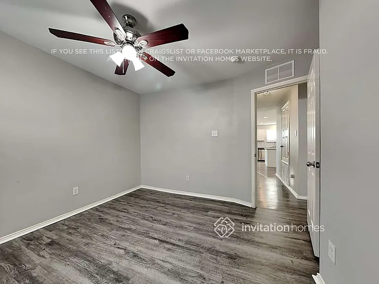 112 Abelia Dr — Photo 12