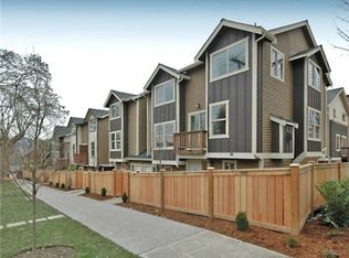 213 N 39th St UNIT A, Seattle, WA 98103