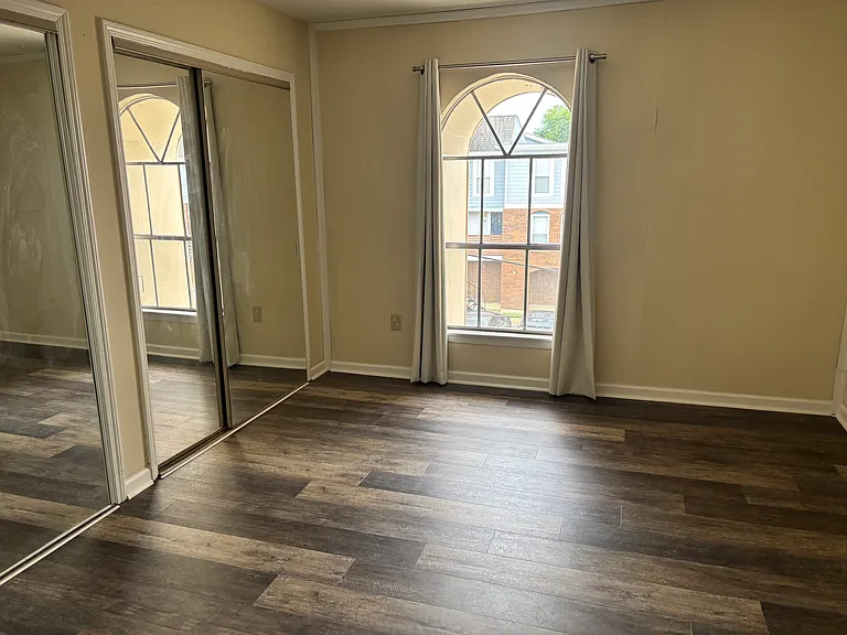 2500 Houma Blvd #303 — Photo 4