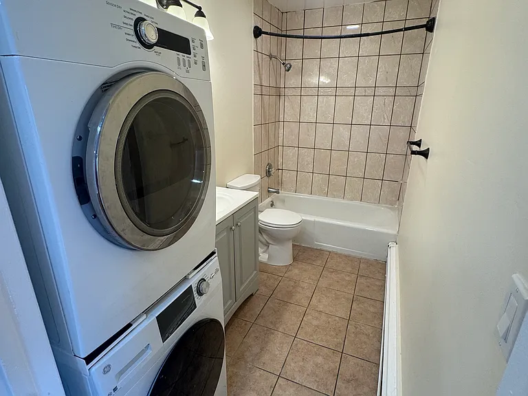 Washer / Dryer