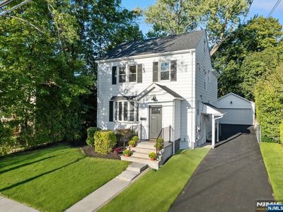 16-21 11th St, Fair Lawn, NJ, 07410