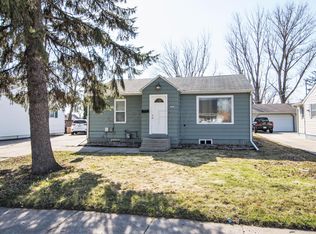 413 23rd St S, Fargo, ND 58103