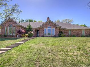 2617 Claremont Dr, Bartlesville, OK 74006