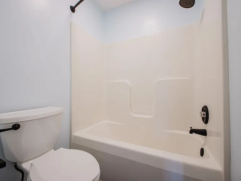 3413 Rainview Cir — Photo 27