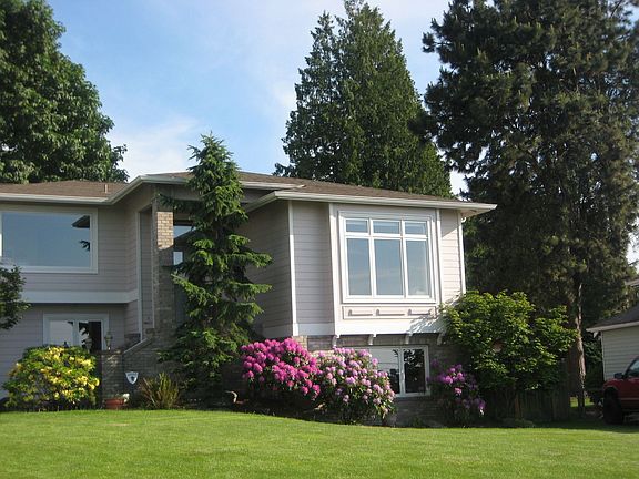 Master bedroom with great view!