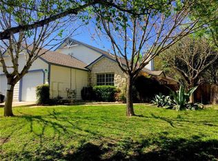 433 Sailmaster St APT B, Lakeway, TX 78734