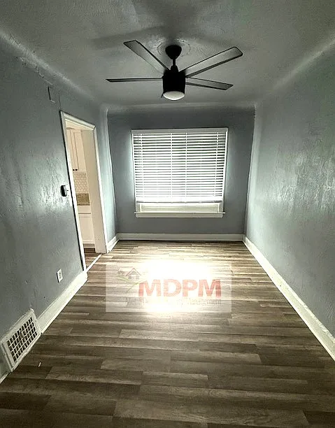 2 bed, 800 sqft, $1,000 — Photo 4