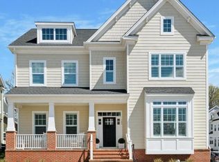 147 Lotus Ln, Malvern, PA