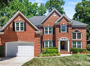 10110 Paradise Ridge Rd, Charlotte, NC 28277