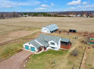 13258 382nd St, Lindstrom, MN 55045