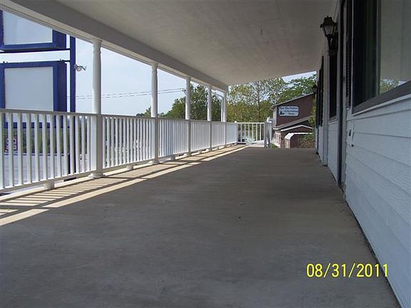 3rd image of 2580 St Hwy 165