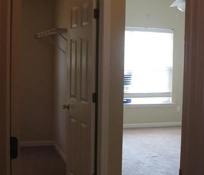 6623 Splashwater Dr — Photo 9