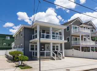 417 E Monterey Ave, Wildwood Crest, NJ 08260
