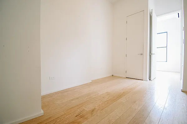 Rented by Skyward | media 15