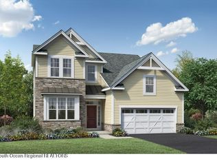 35 Sofia Dr, Manalapan, NJ