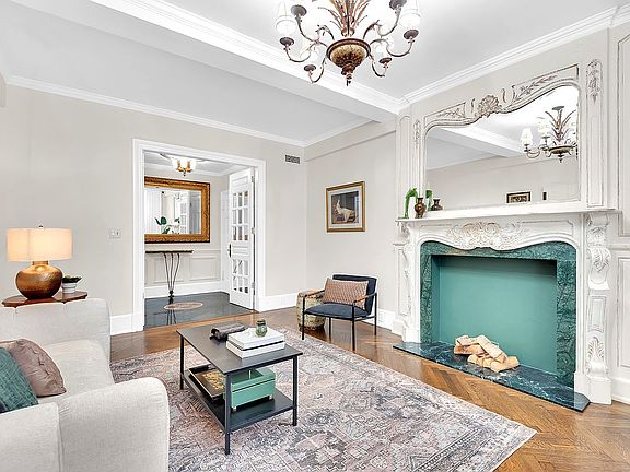 2nd image of 410 E 57th St APT 1B