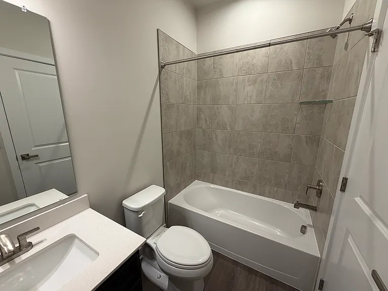 145 Spring Gate Ln — Photo 17