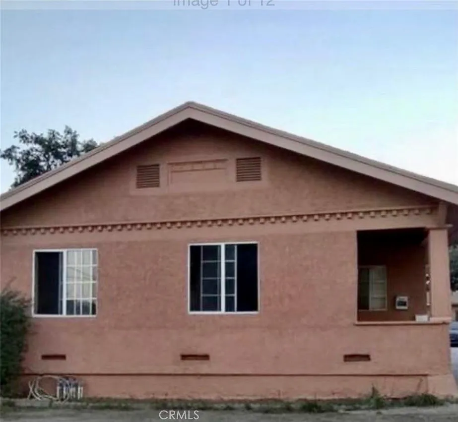3 bed, 2144 sqft, $2,900 — Photo 1