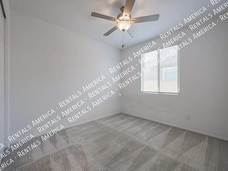 7513 W Illini St — Photo 22