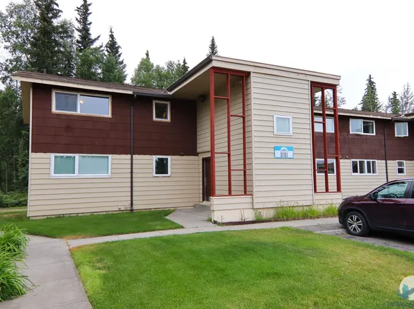 658 Fairbanks St APT B4, Fairbanks, AK 99709