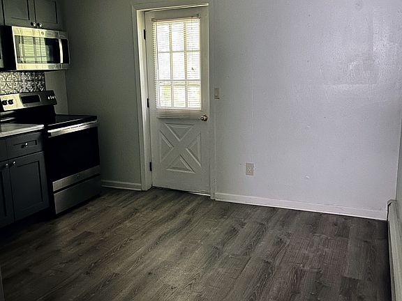 3rd image of 455 Plaza Dr #73