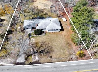 115 Evergreen Rd, Flanders, NY 11901