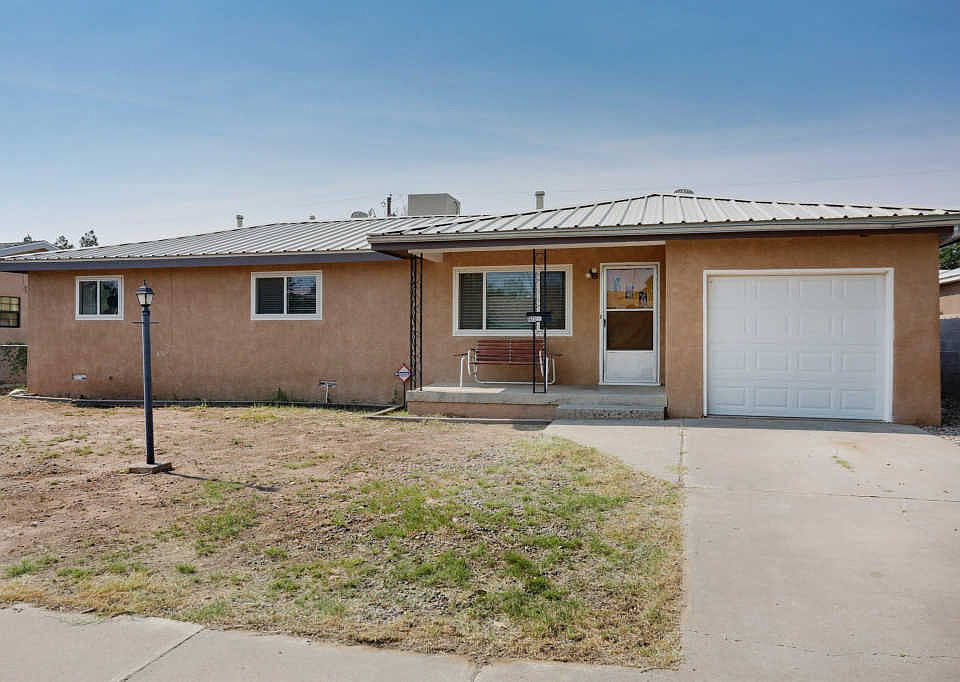 2nd image of 1613 Edith Dr