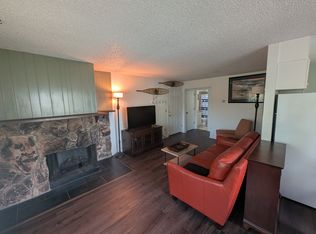 5453 Camelot Dr #4, Anchorage, AK 99508