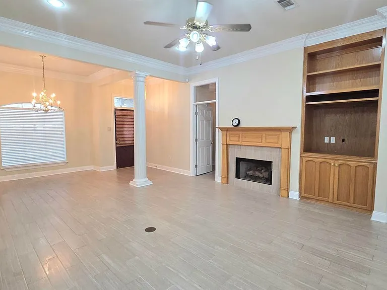 282 Allan Dr — Photo 11
