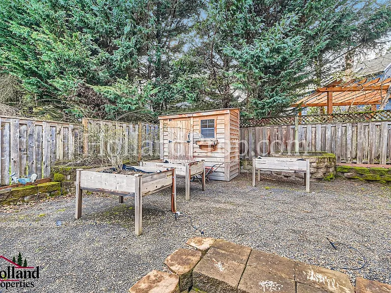 6765 SW 152nd Ave — Photo 25