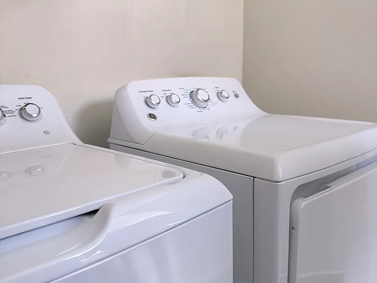 Like new washer and dryer.