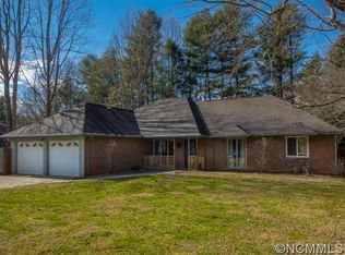 270 Country Club Cir, Brevard, NC 28712